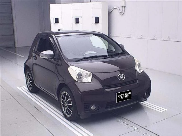 Toyota iQ, 2011г., передний привод, вариатор
