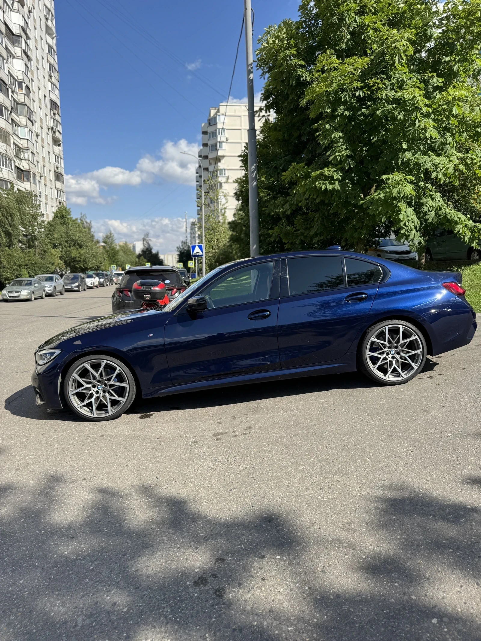 BMW 3 серии, 2019г, полный привод, автомат