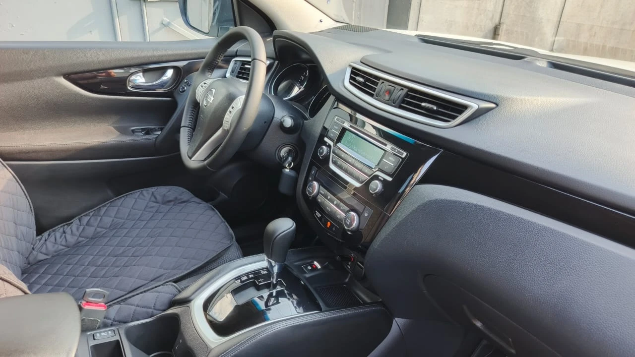 Nissan Qashqai, 2017г, передний привод, вариатор