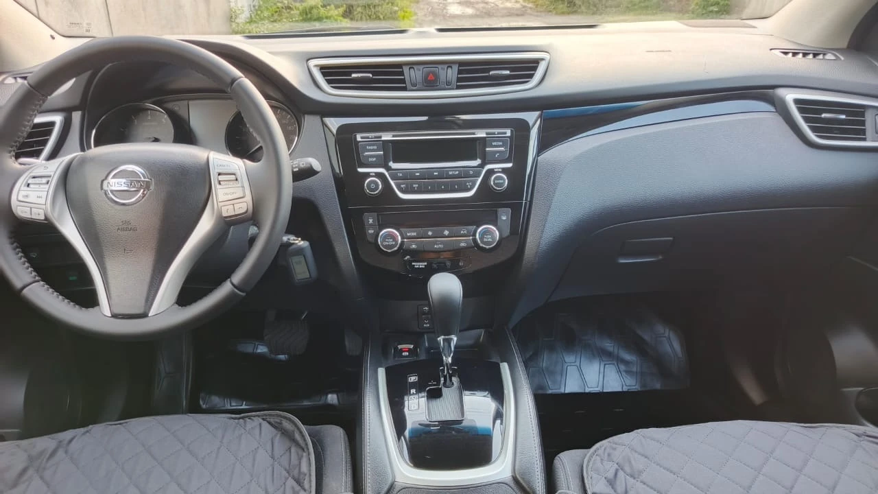 Nissan Qashqai, 2017г, передний привод, вариатор