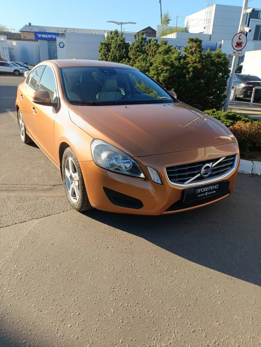 Volvo S60, 2010г, передний привод, робот