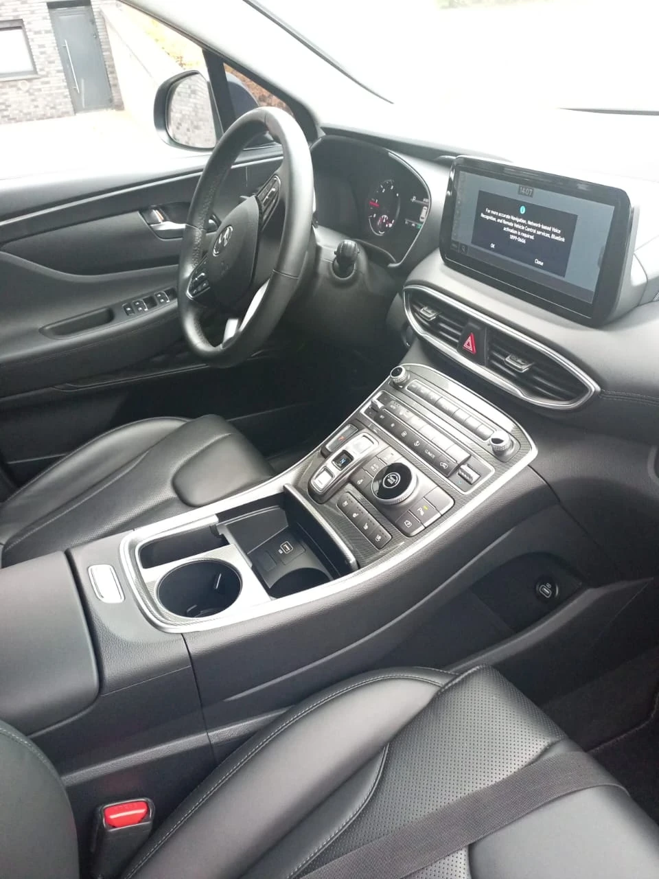 Hyundai Santa Fe, 2020г, полный привод, робот