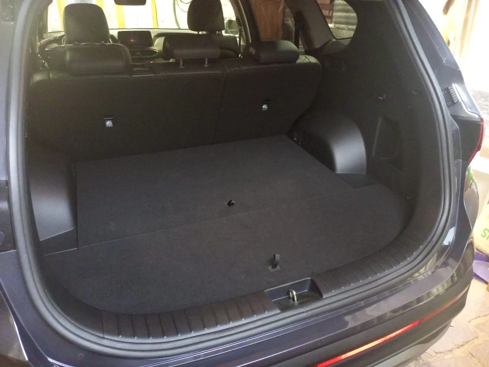 Hyundai Santa Fe, 2020г, полный привод, робот