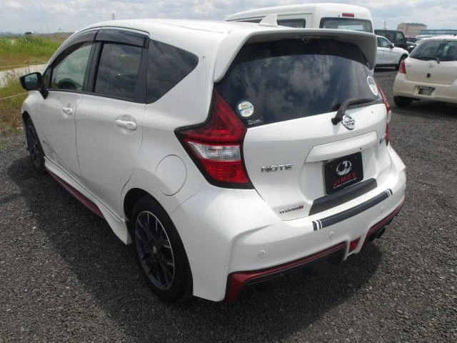 Nissan Note, 2018г, передний привод, автомат