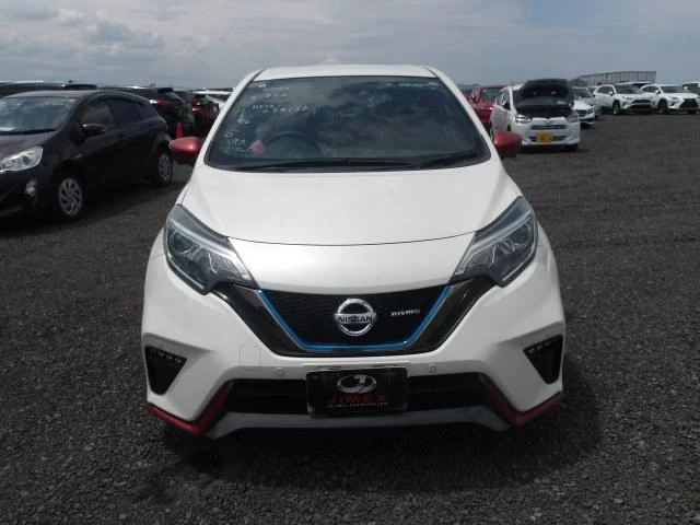 Nissan Note, 2018г, передний привод, автомат