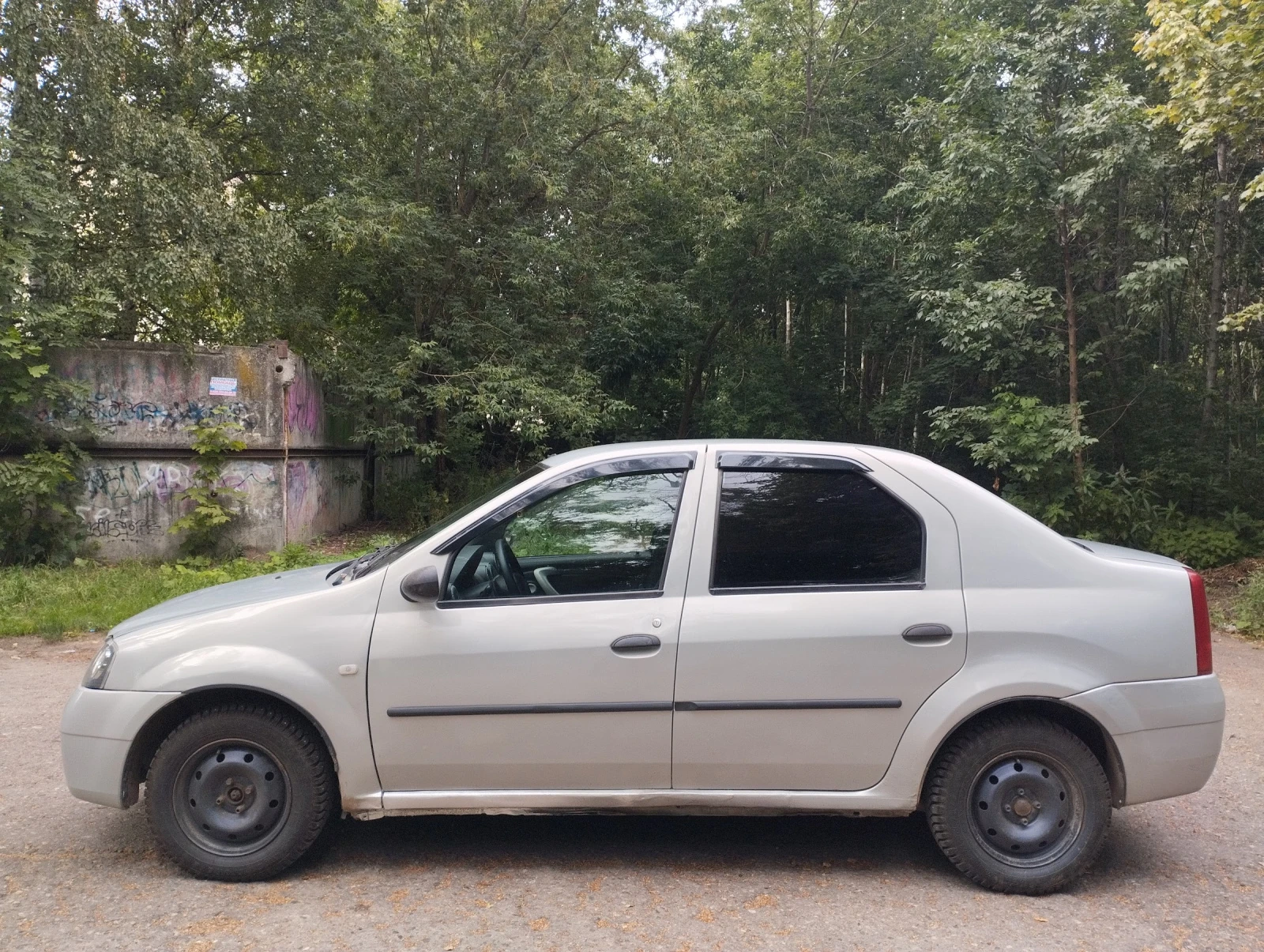 Renault Logan, 2008г, передний привод, механика
