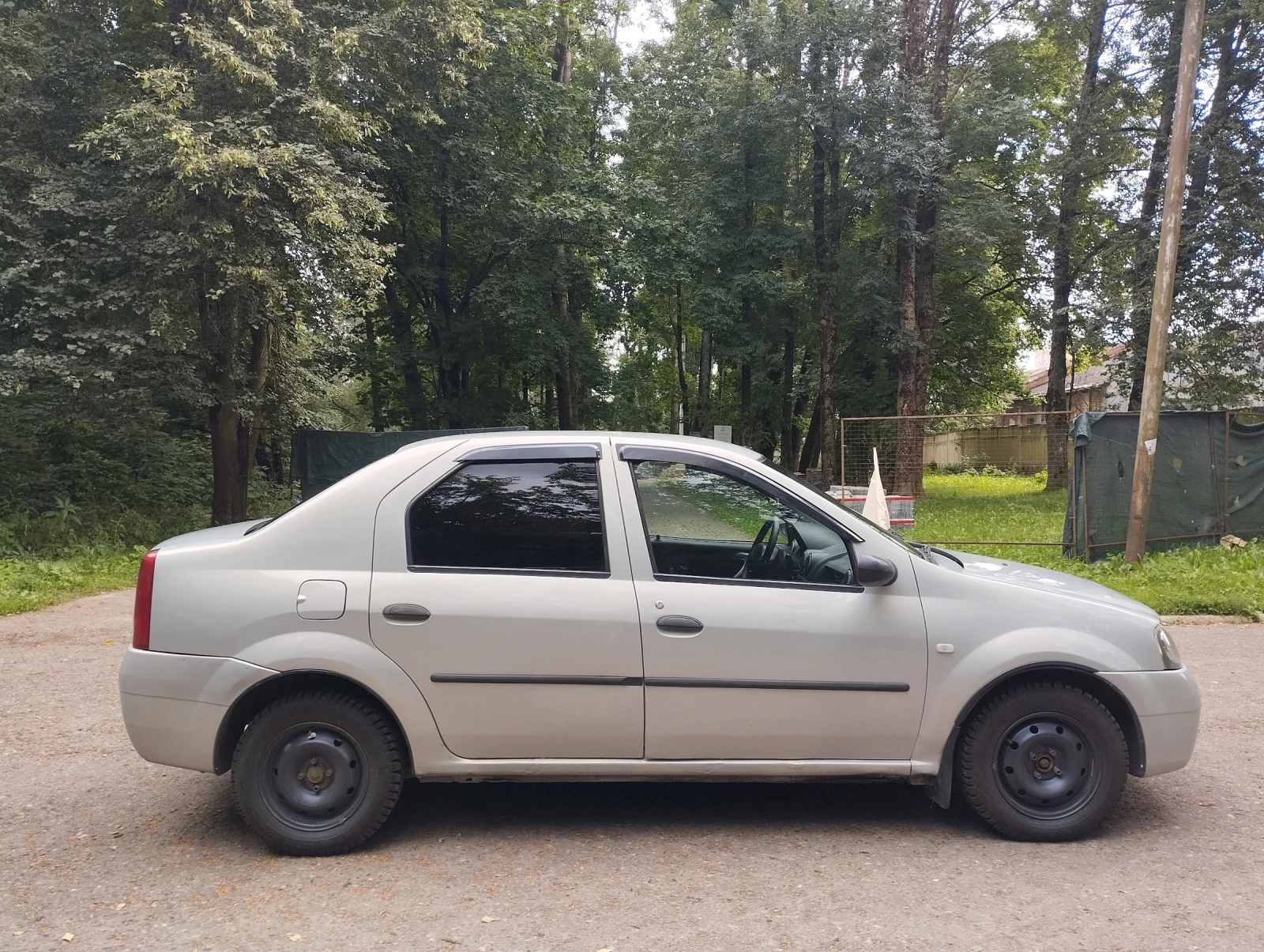 Renault Logan, 2008г, передний привод, механика