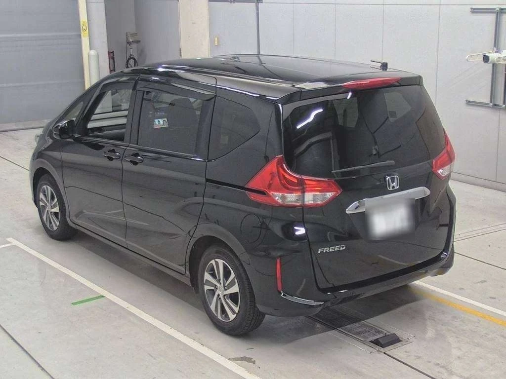 Honda Freed, 2020г, передний привод, вариатор