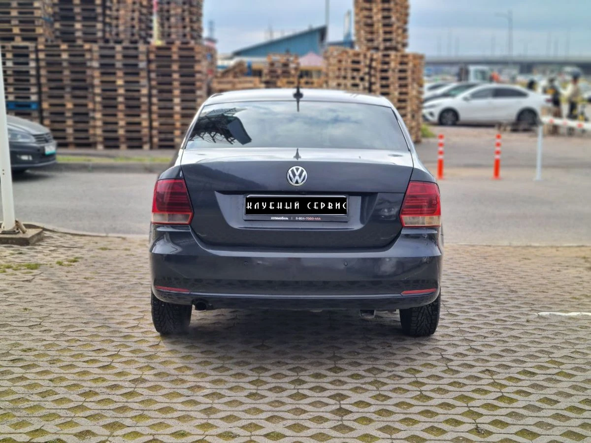 Volkswagen Polo, 2018г, передний привод, автомат