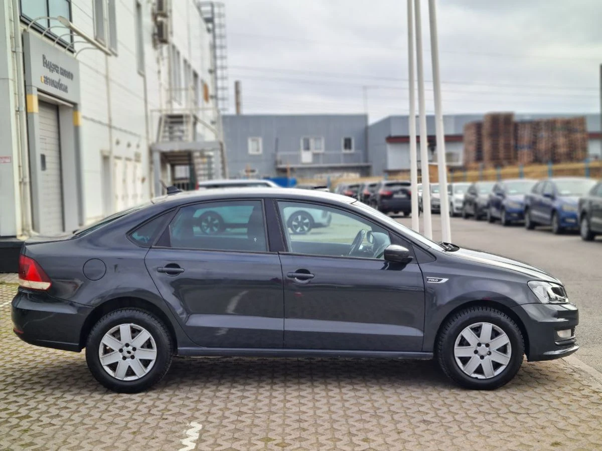 Volkswagen Polo, 2018г, передний привод, автомат
