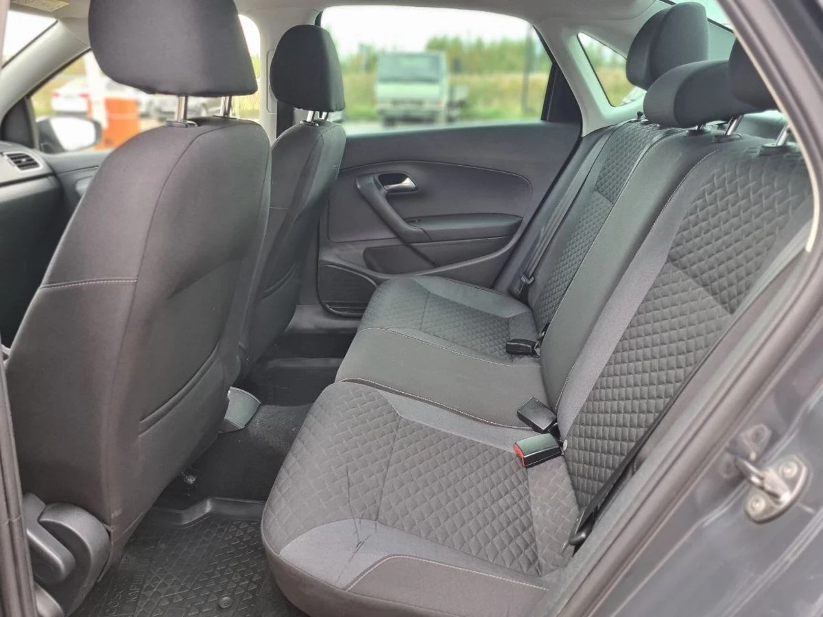 Volkswagen Polo, 2018г, передний привод, автомат
