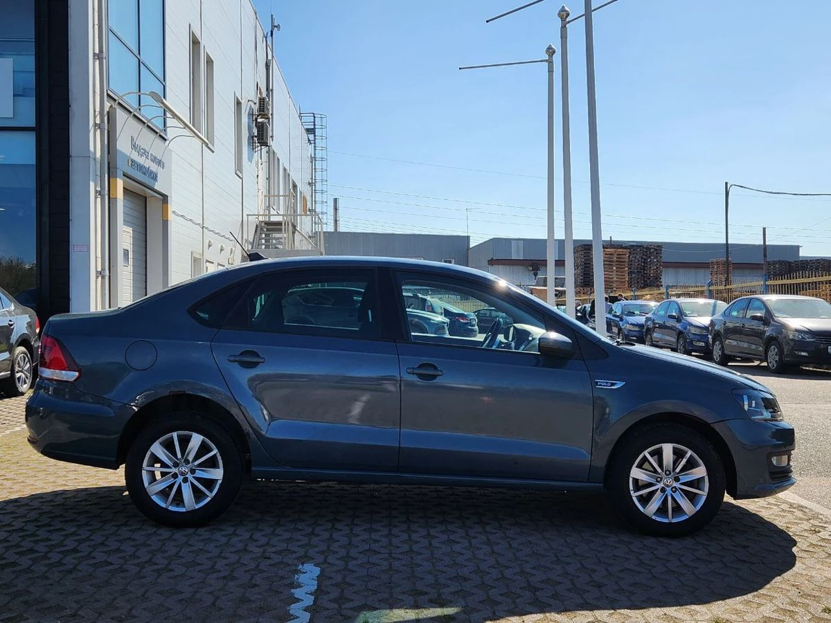 Volkswagen Polo, 2019г, передний привод, автомат