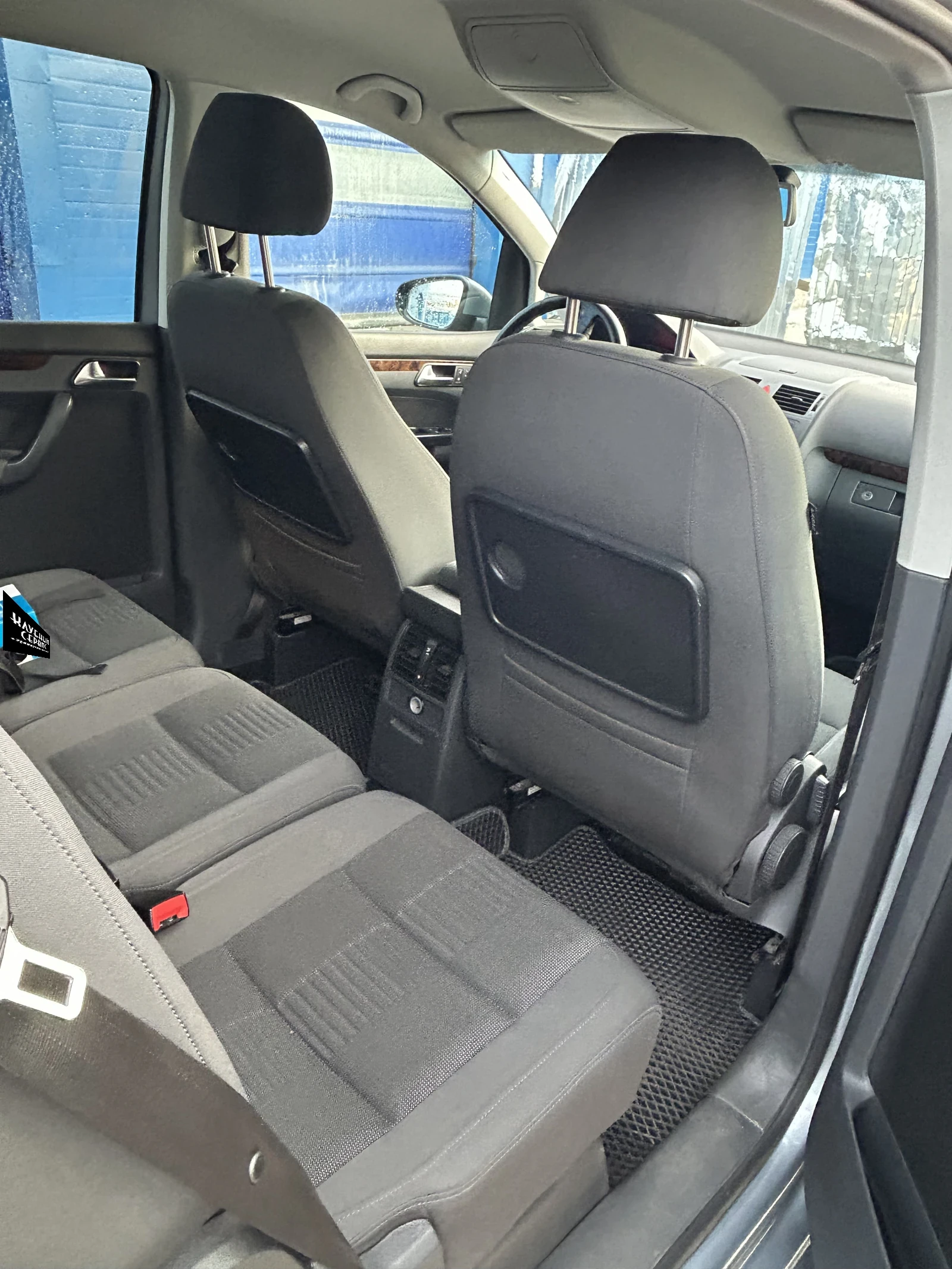 Volkswagen Touran, 2010г, передний привод, робот