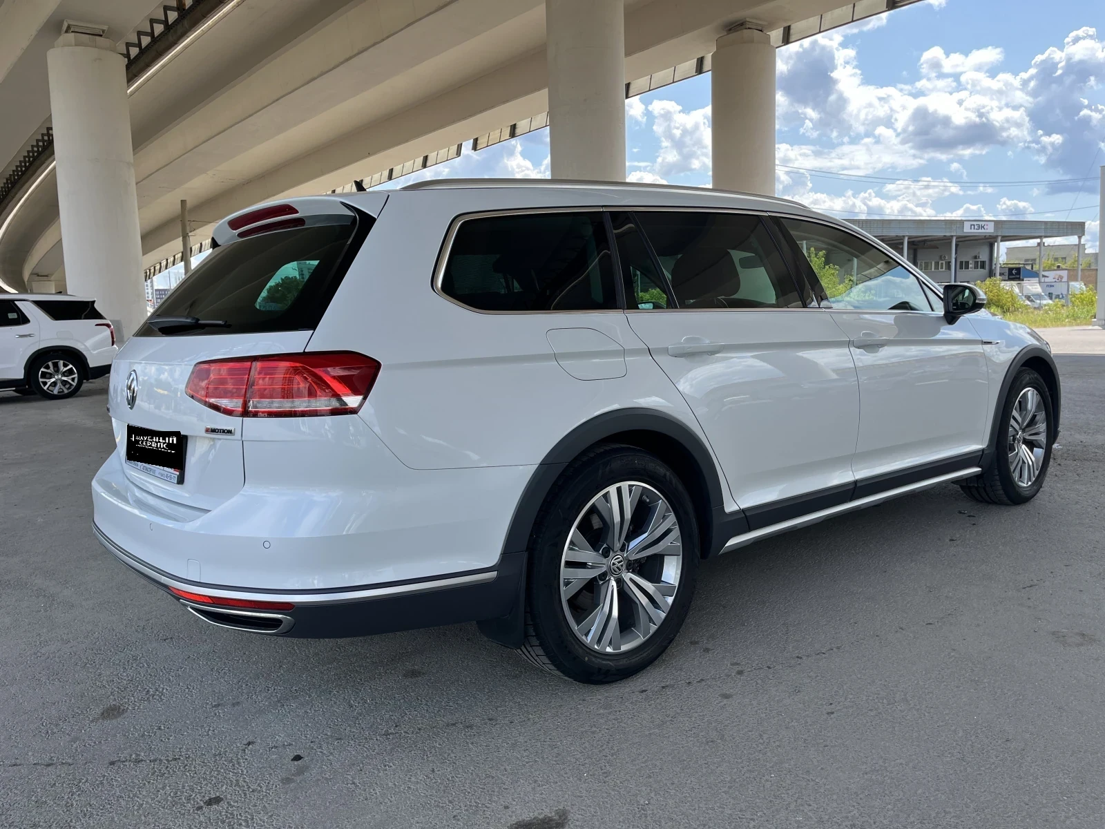 Volkswagen Passat, 2019г, полный привод, робот