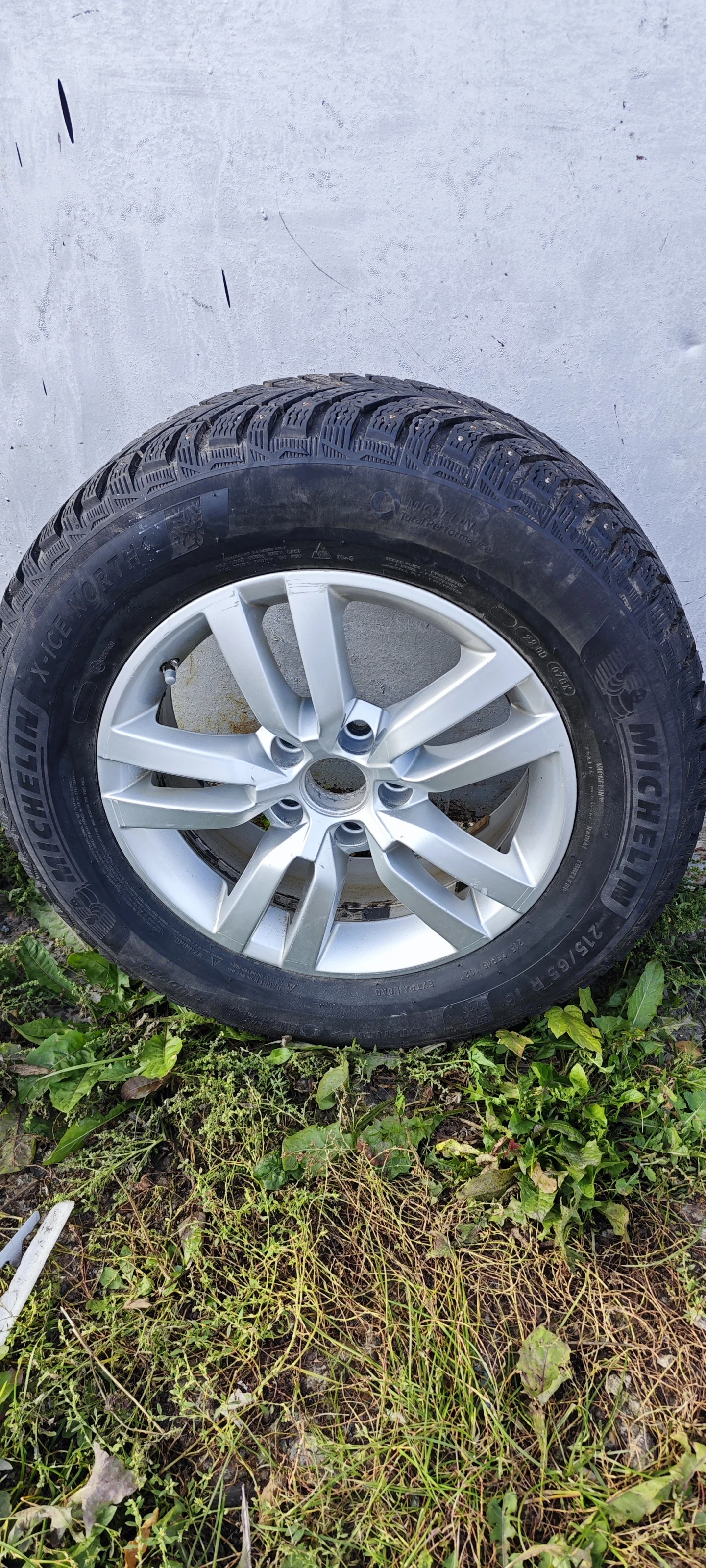 Volkswagen Tiguan, 2014г, полный привод, автомат