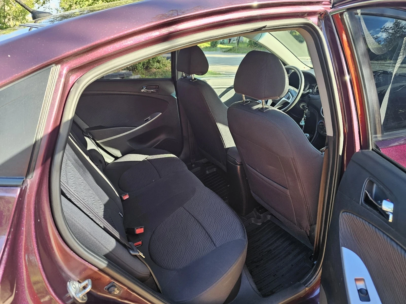 Hyundai Solaris, 2012г, передний привод, механика