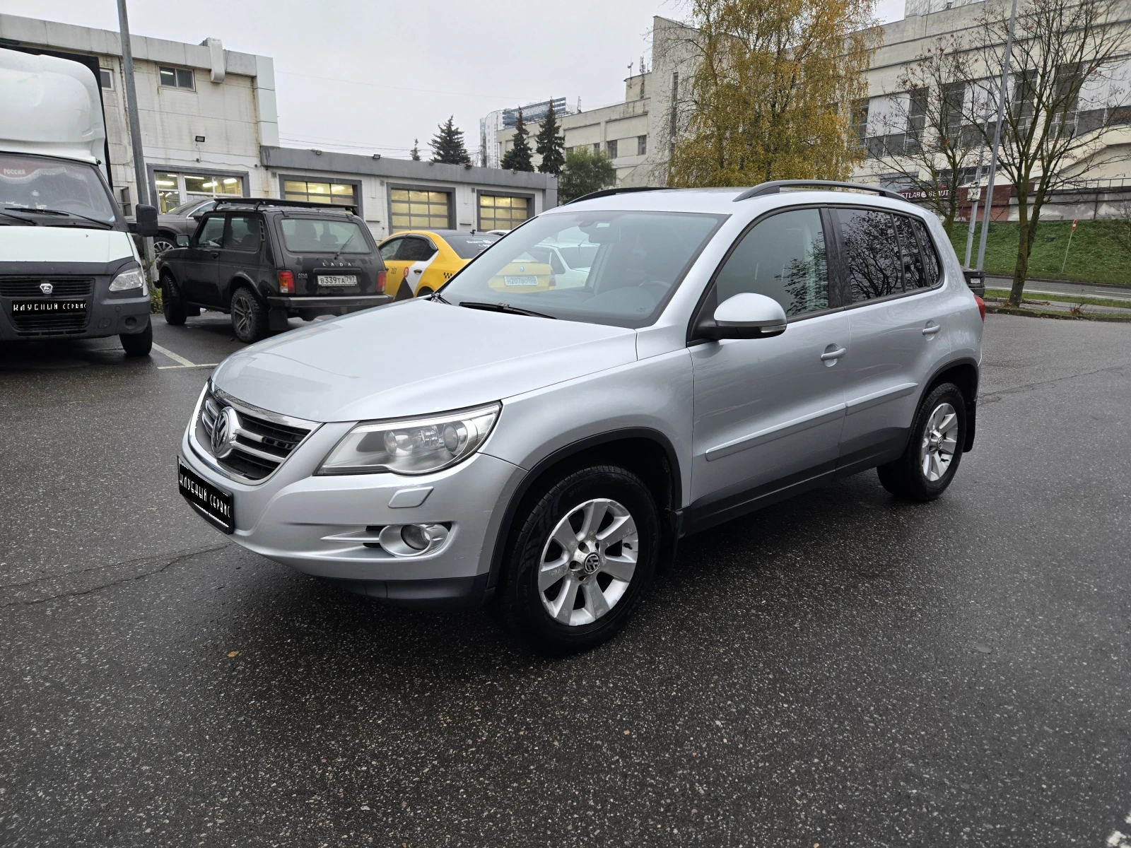 Volkswagen Tiguan, 2010г, полный привод, автомат