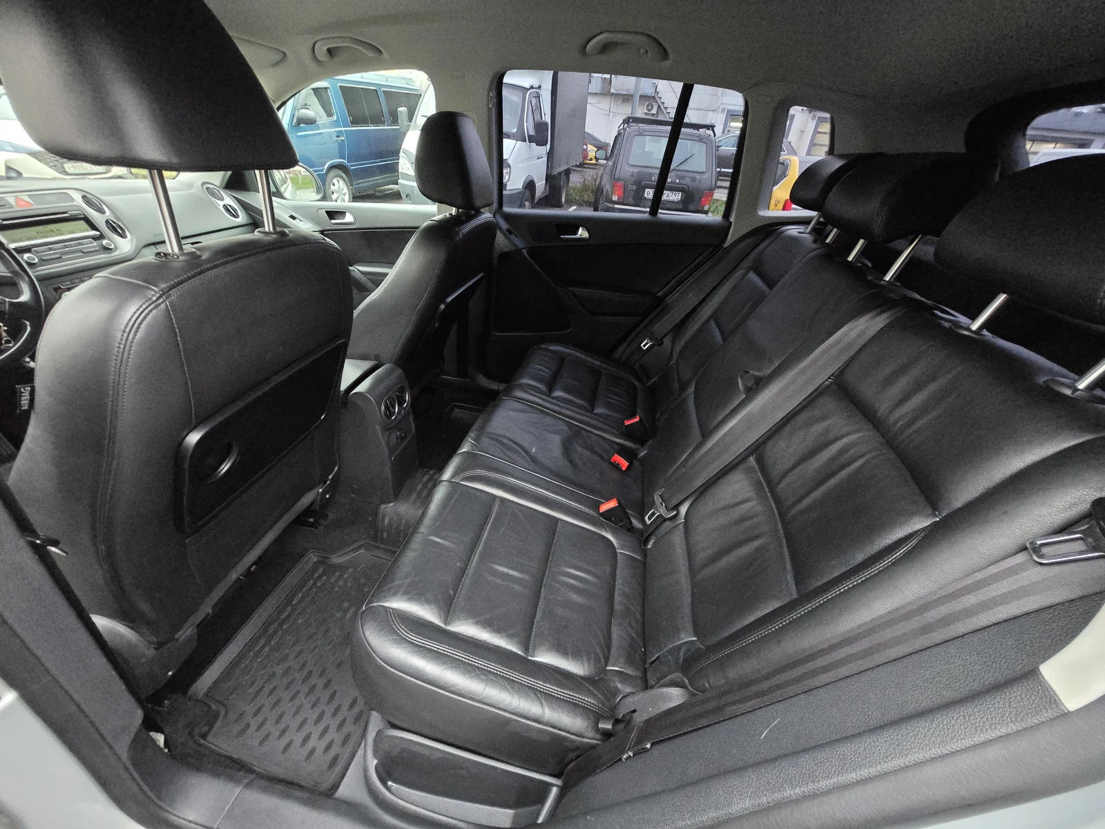 Volkswagen Tiguan, 2010г, полный привод, автомат