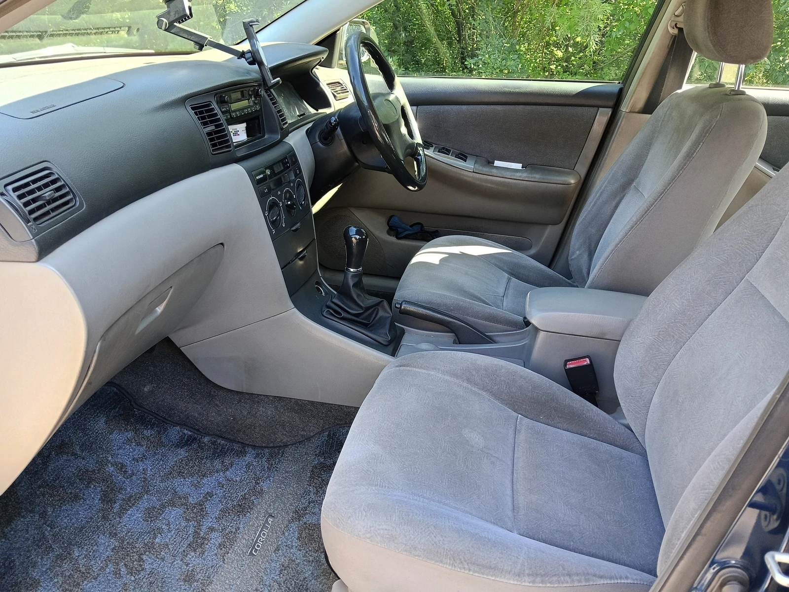 Toyota Corolla, 2001г, передний привод, механика