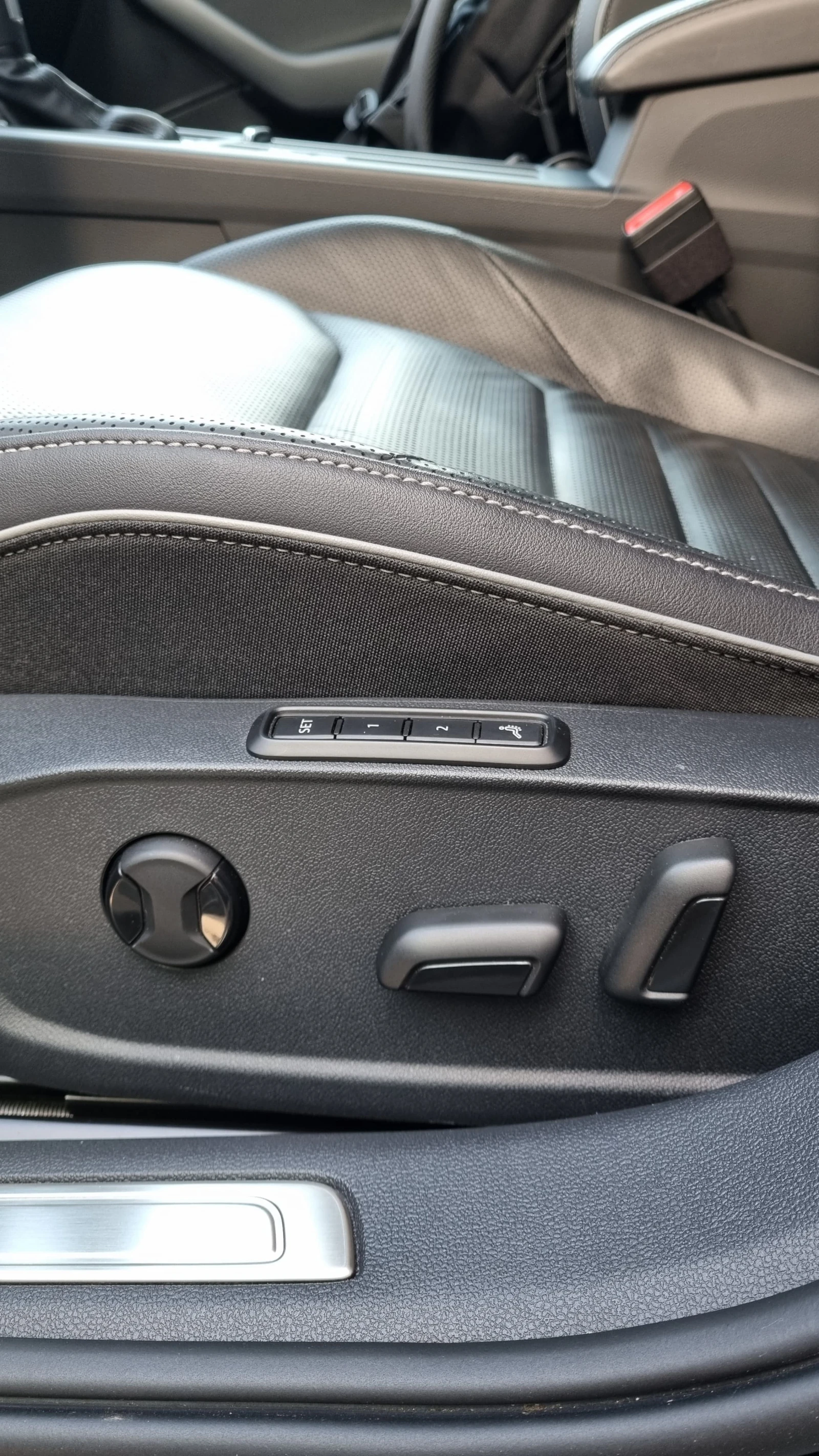 Volkswagen Arteon, 2020г, передний привод, робот