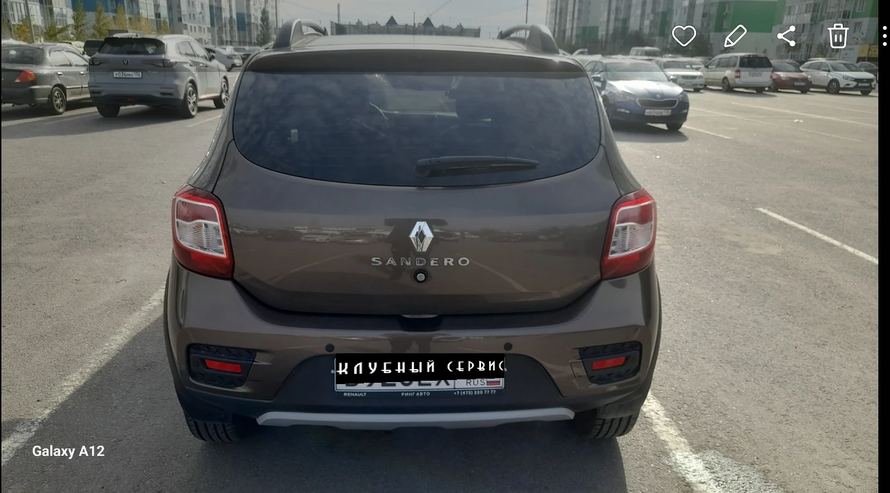 Renault Sandero, 2022г, передний привод, вариатор