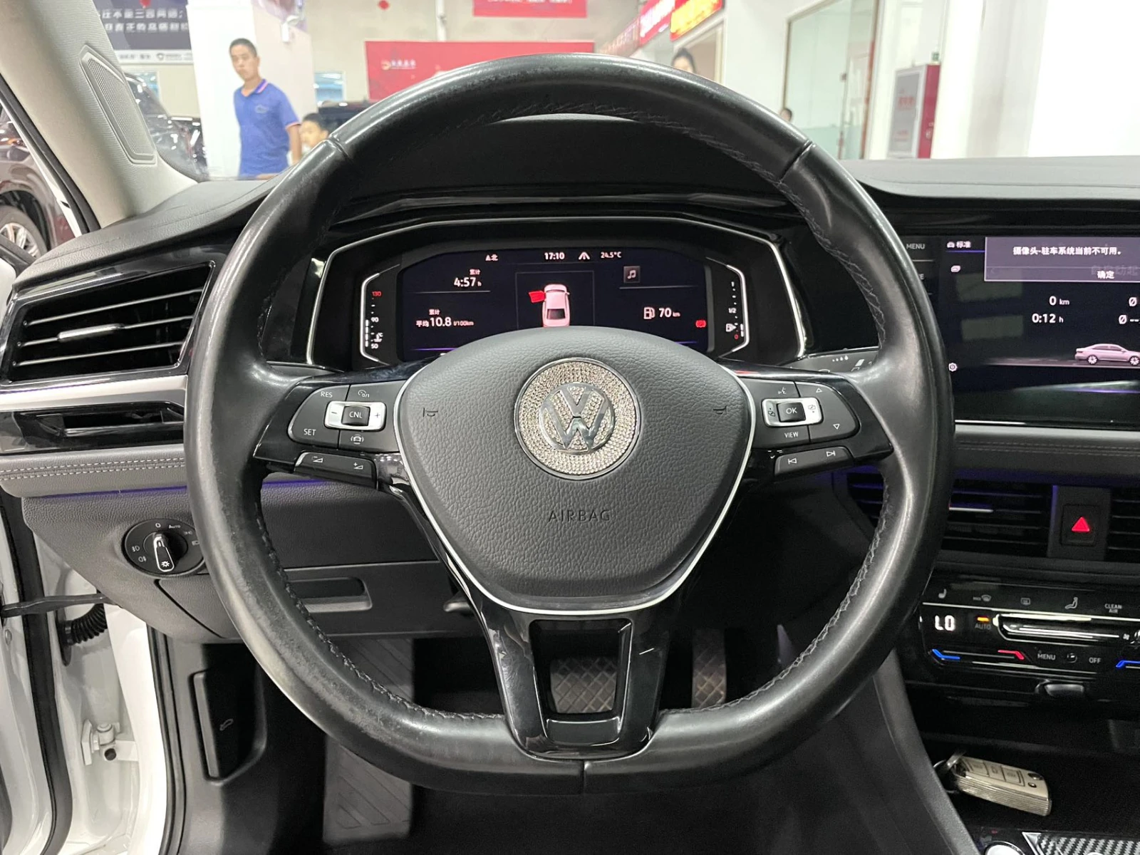 Volkswagen Jetta, 2022г, передний привод, автомат