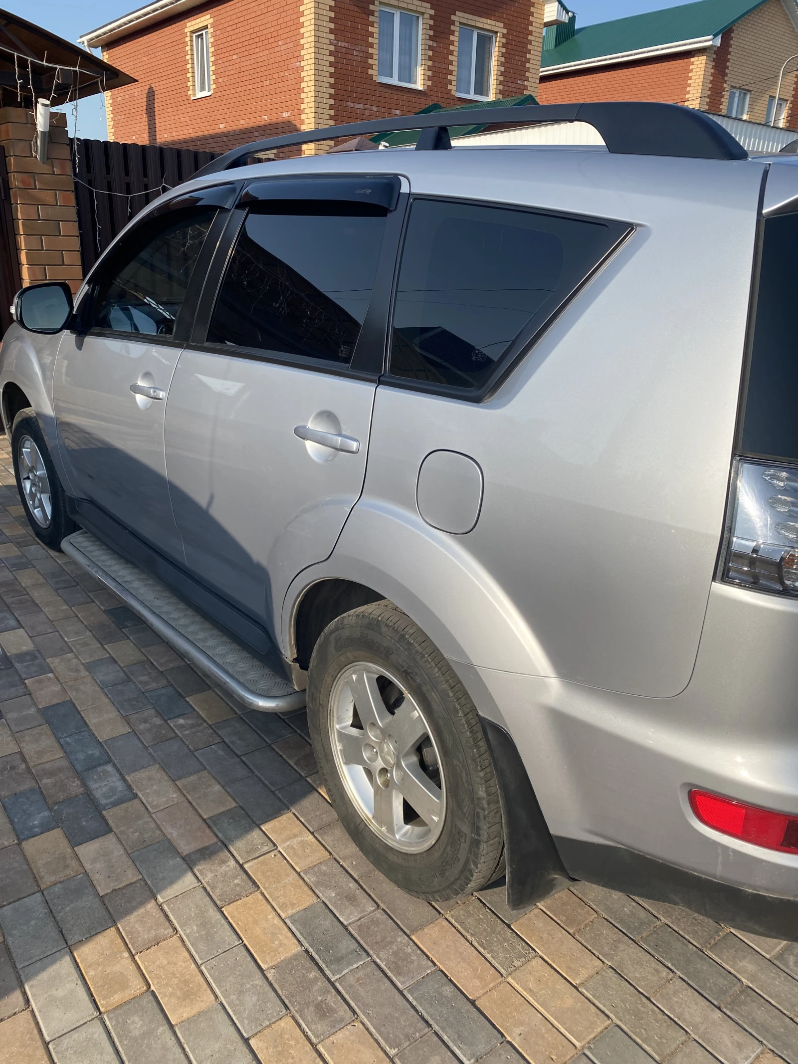 Mitsubishi Outlander, 2011г, передний привод, вариатор