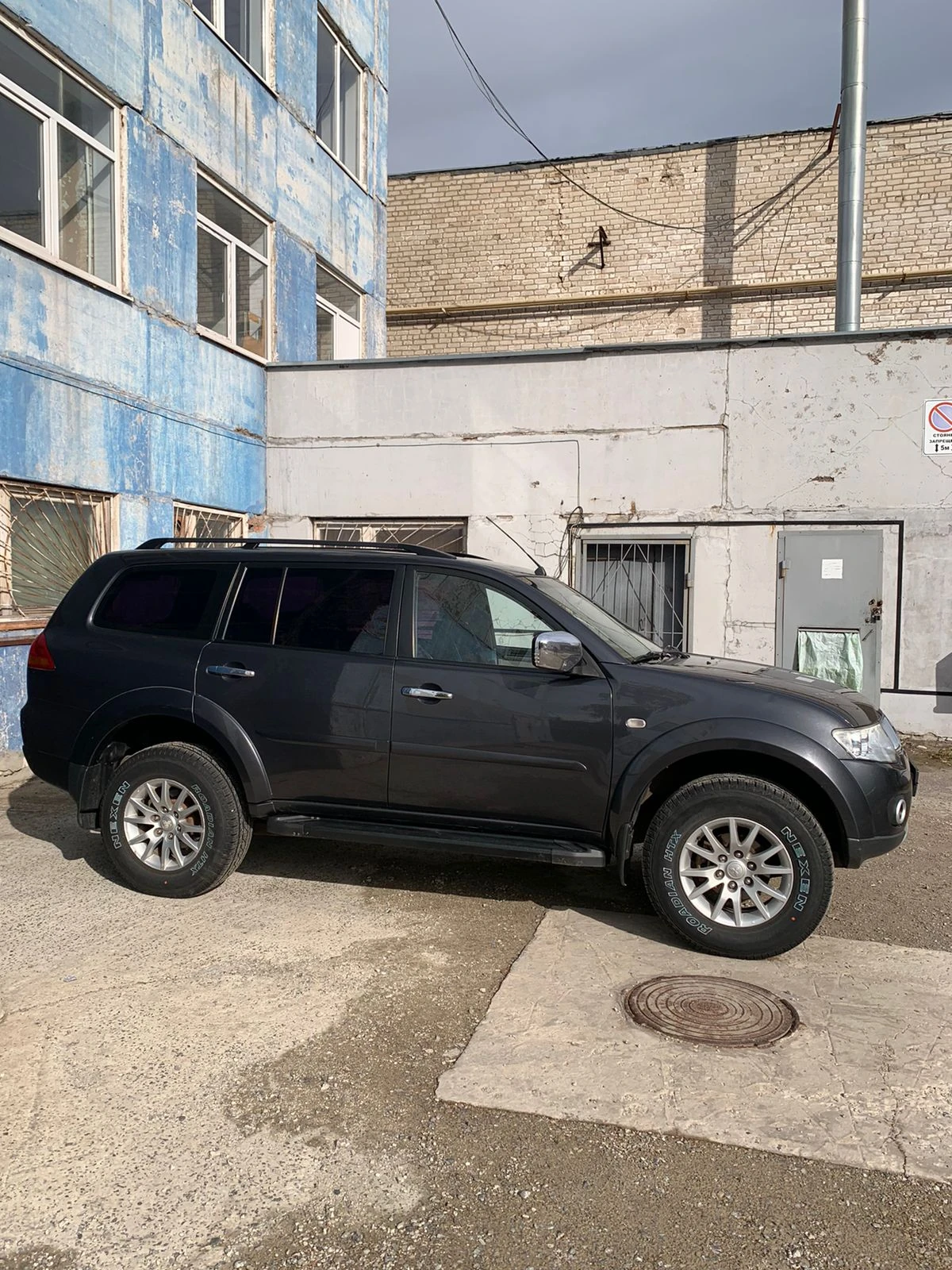 Mitsubishi Pajero Sport, 2012г, полный привод, автомат