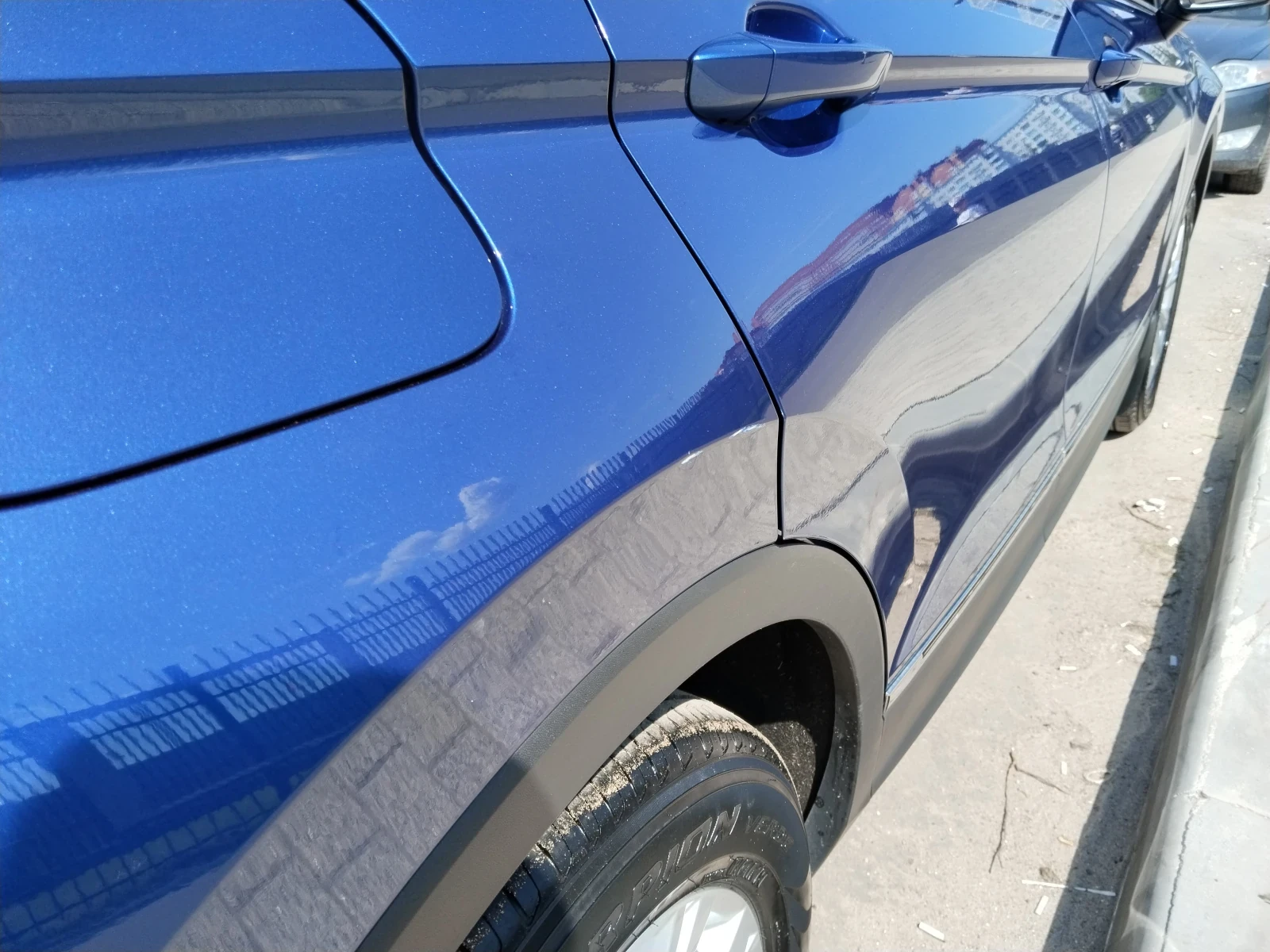 Volkswagen Tiguan, 2021г, передний привод, робот