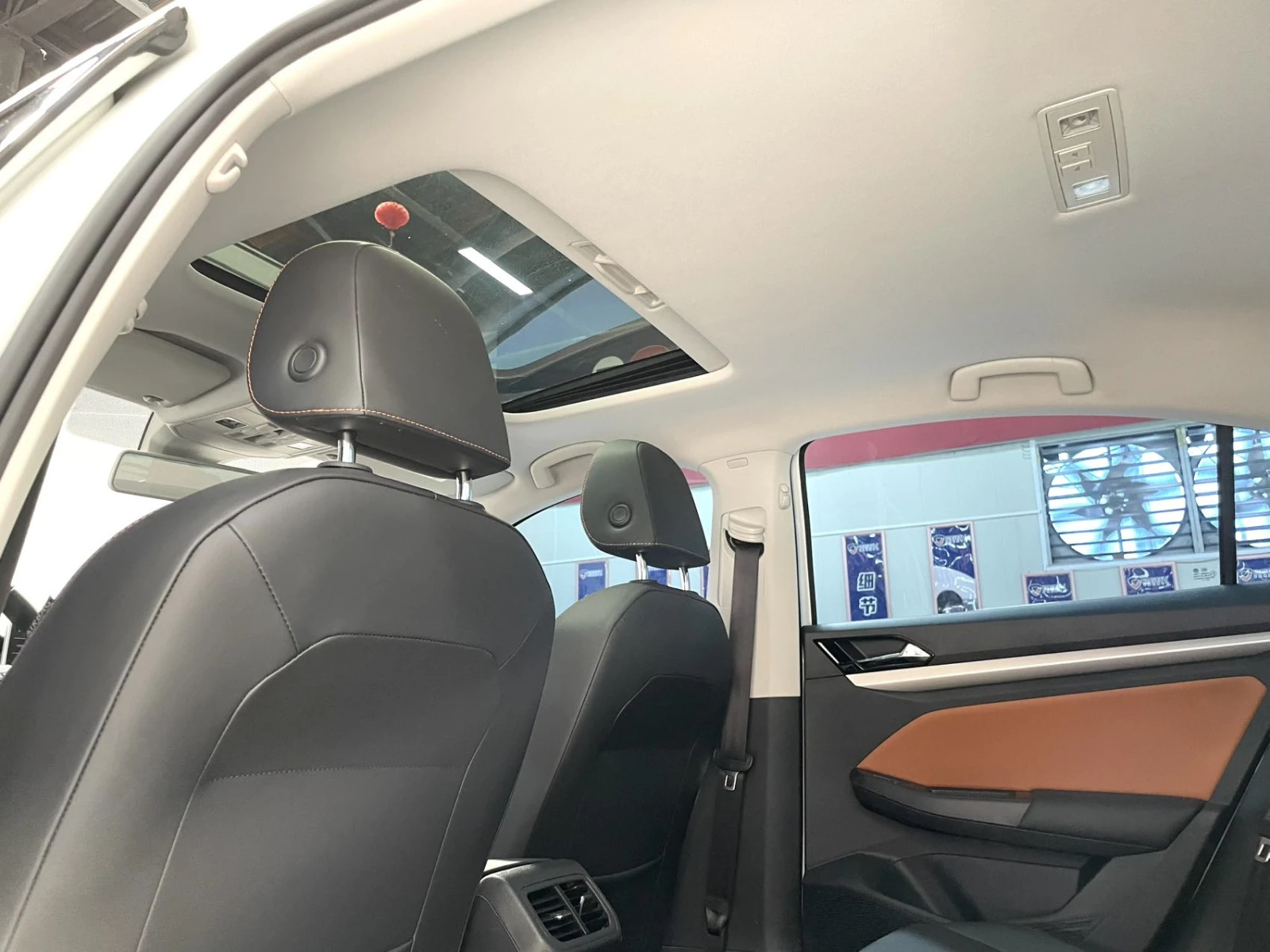 Volkswagen Bora, 2022г, передний привод, робот