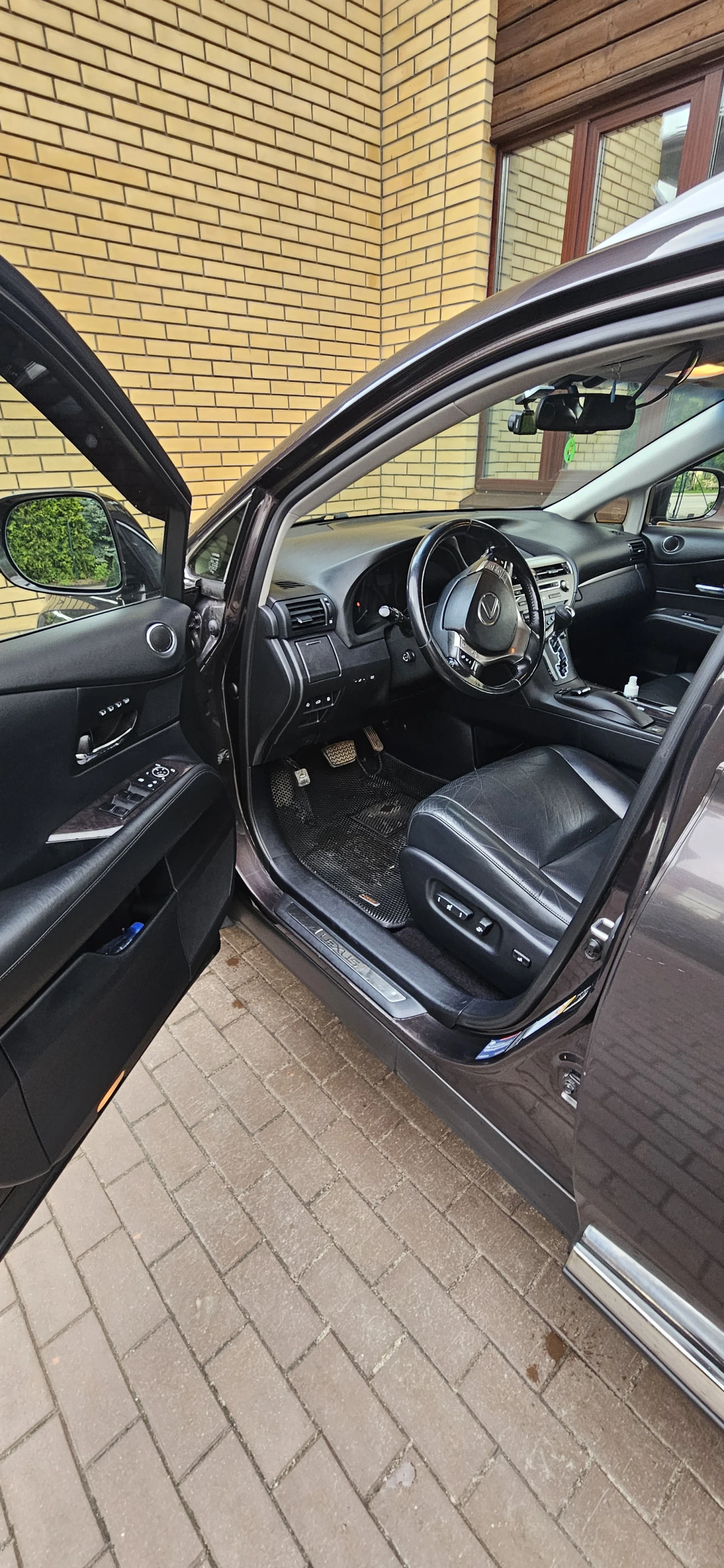 Lexus RX, 2015г, передний привод, автомат