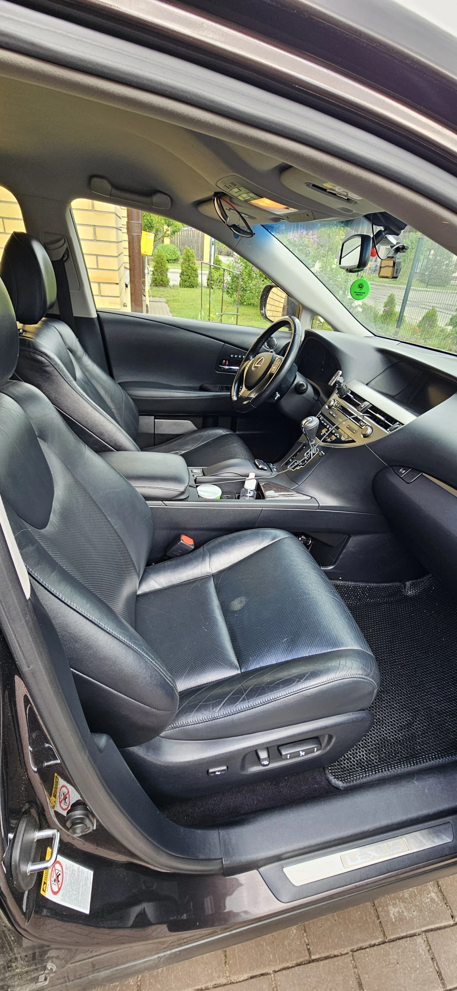 Lexus RX, 2015г, передний привод, автомат