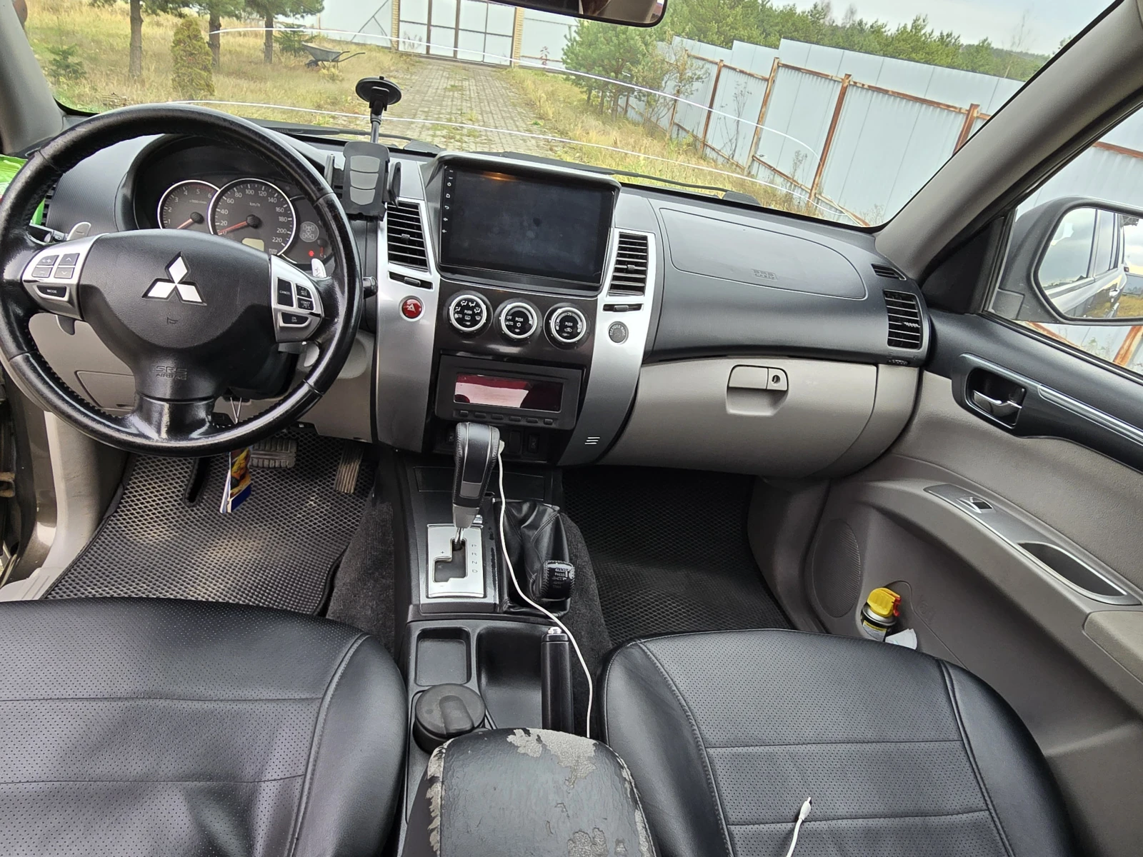 Mitsubishi Pajero Sport, 2015г, полный привод, автомат