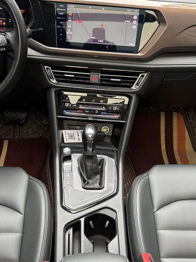 Volkswagen Tharu, 2022г, передний привод, робот