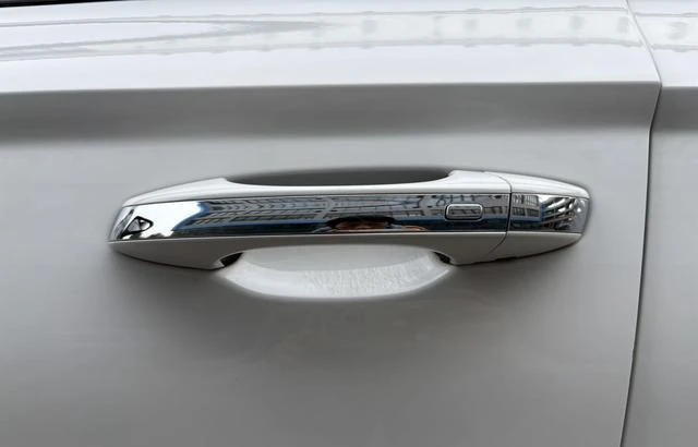 Volkswagen Tharu, 2022г, передний привод, робот