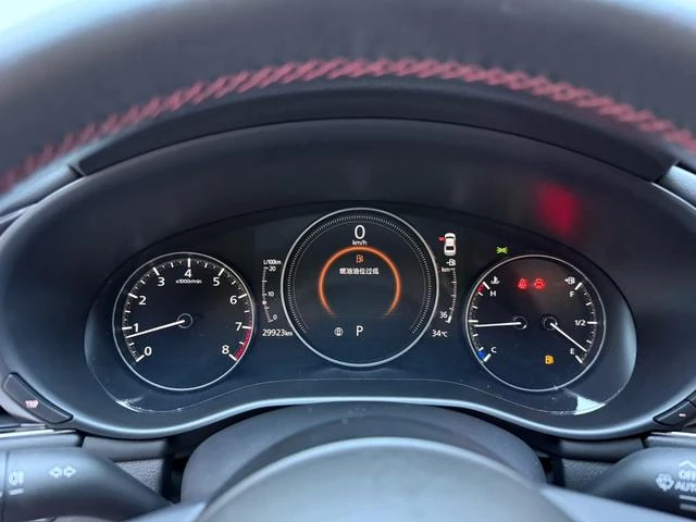 Mazda 3, 2022г, передний привод, автомат