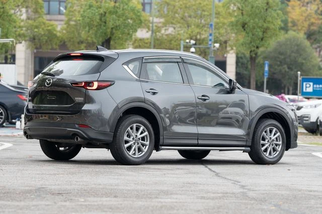 Mazda CX-5, 2022г, передний привод, автомат