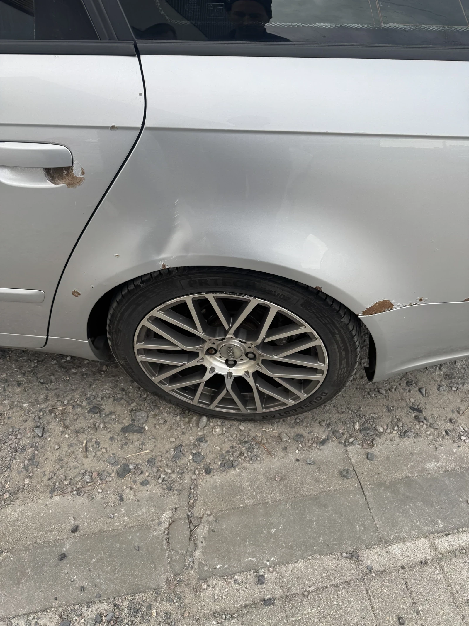 Audi A4, 2005г, передний привод, механика