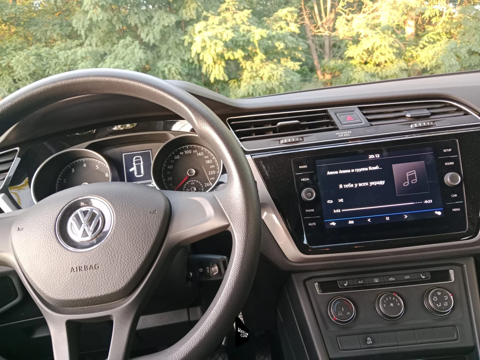 Volkswagen Touran, 2018г, передний привод, механика