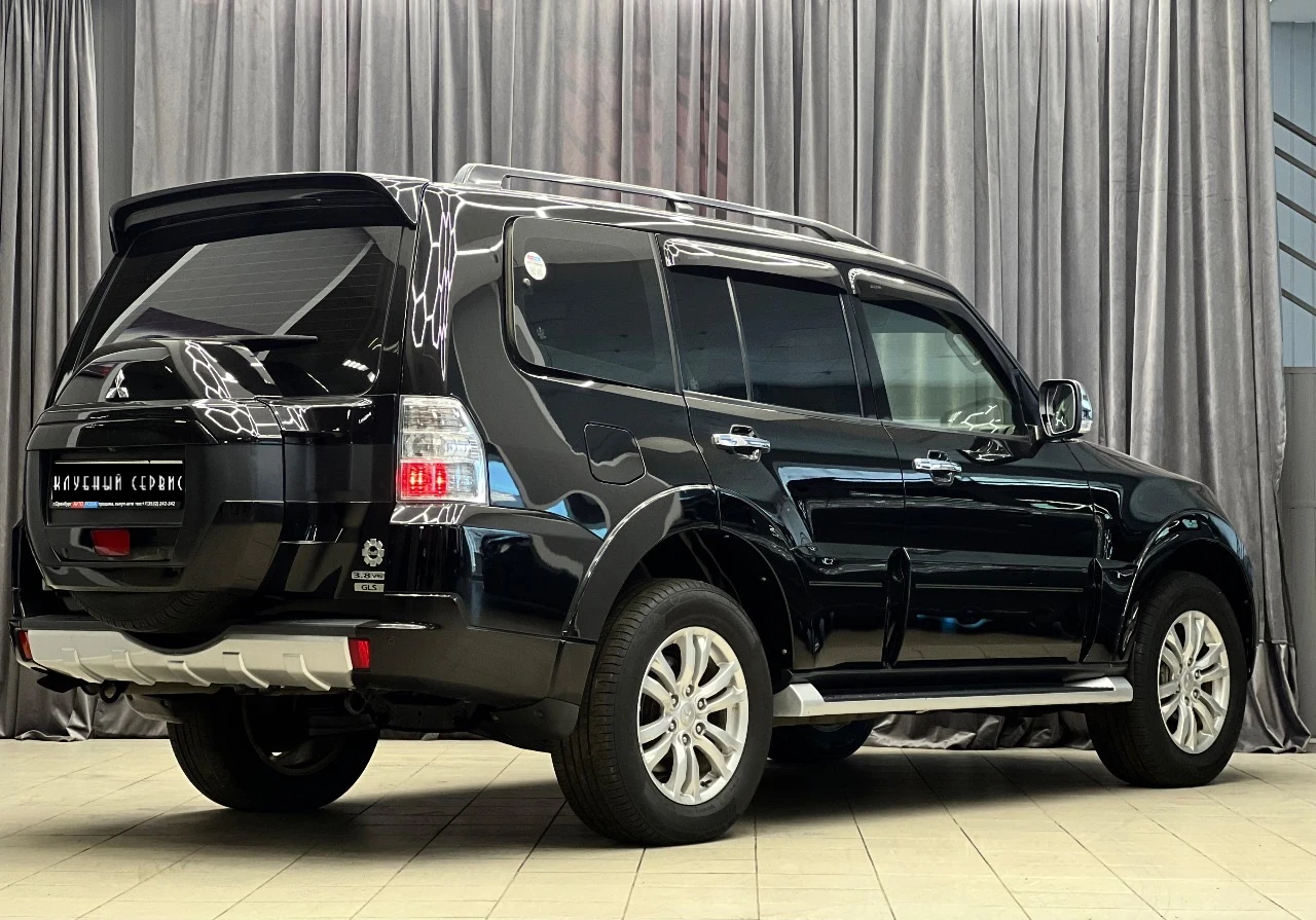 Mitsubishi Pajero, 2017г, полный привод, автомат