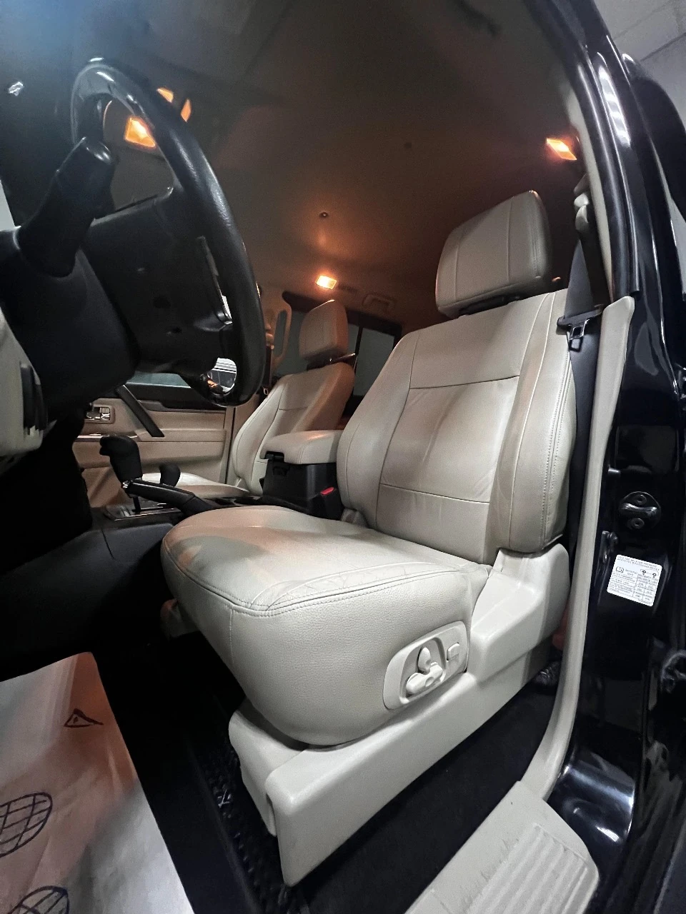 Mitsubishi Pajero, 2017г, полный привод, автомат