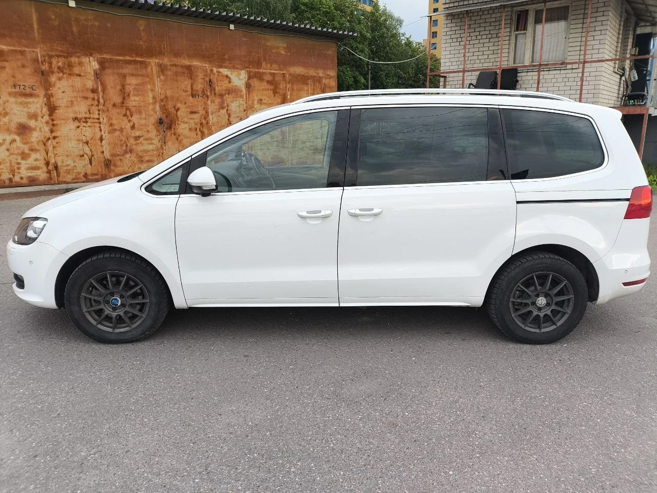 Volkswagen Sharan, 2014г, передний привод, робот