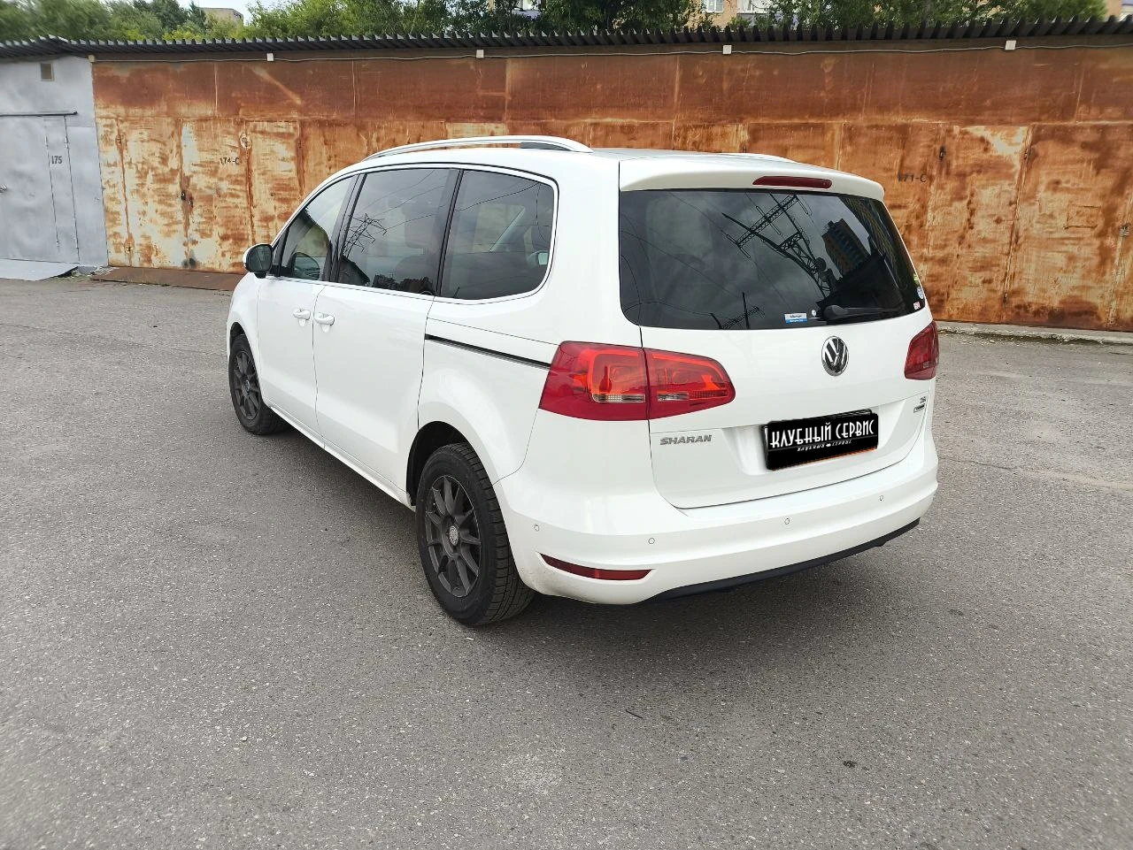 Volkswagen Sharan, 2014г, передний привод, робот