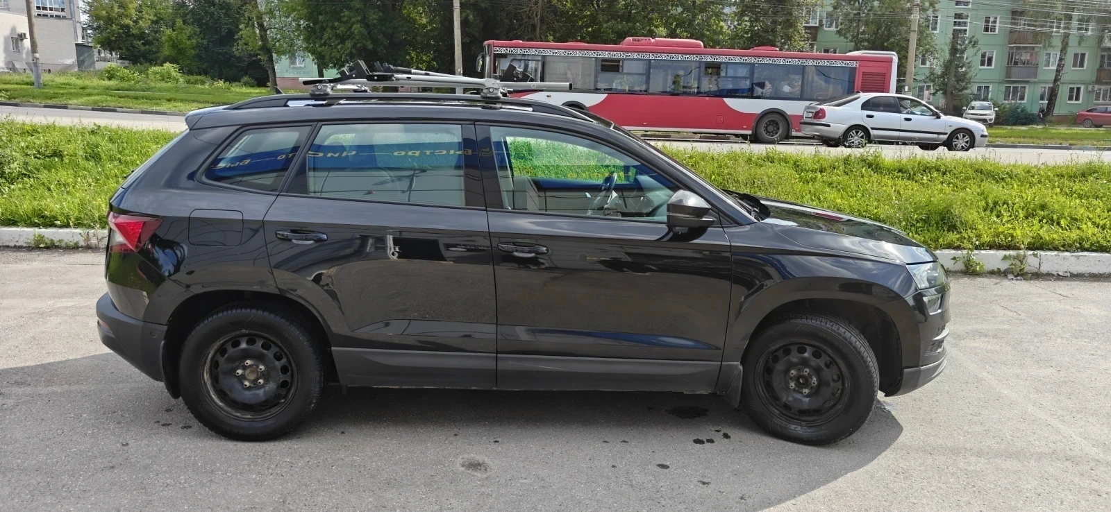 Skoda Karoq, 2021г, передний привод, автомат