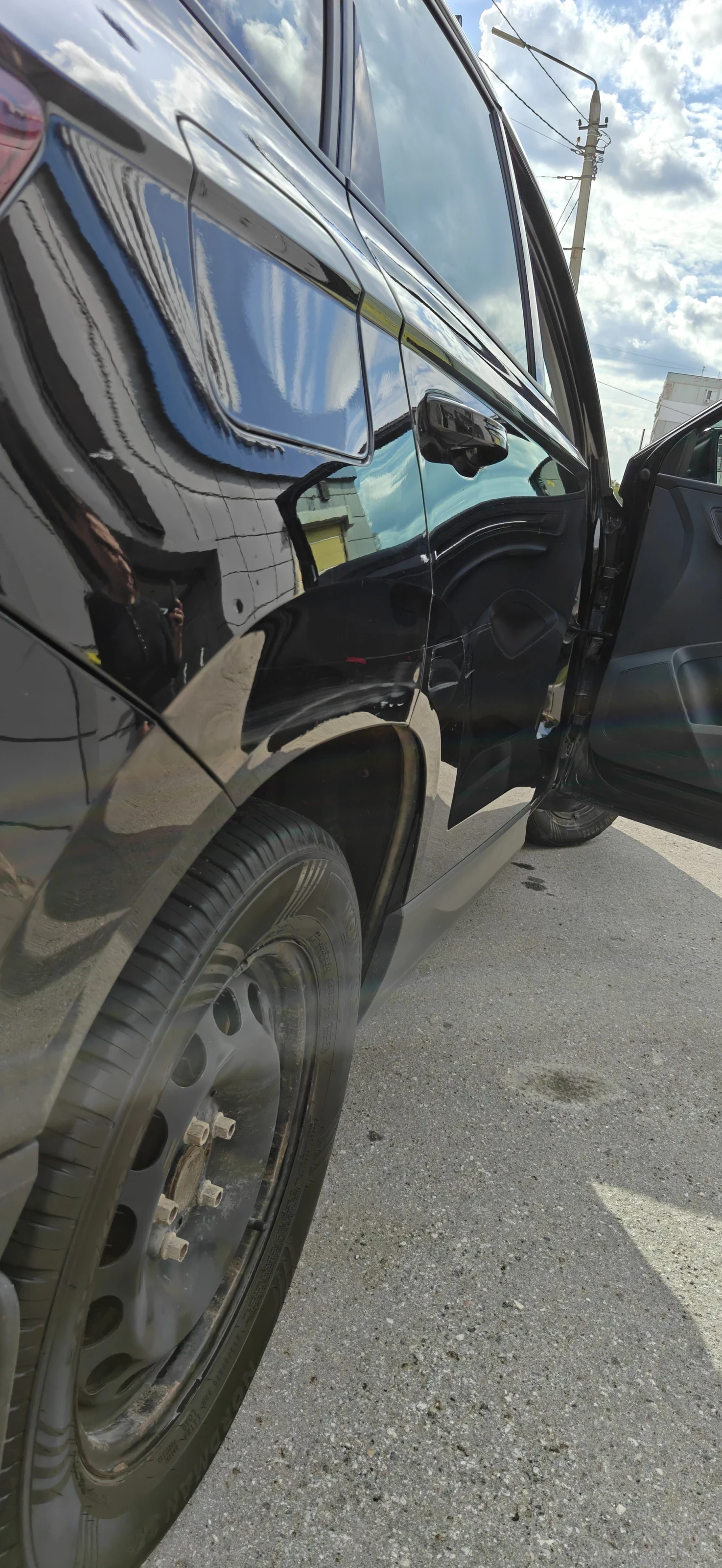 Skoda Karoq, 2021г, передний привод, автомат