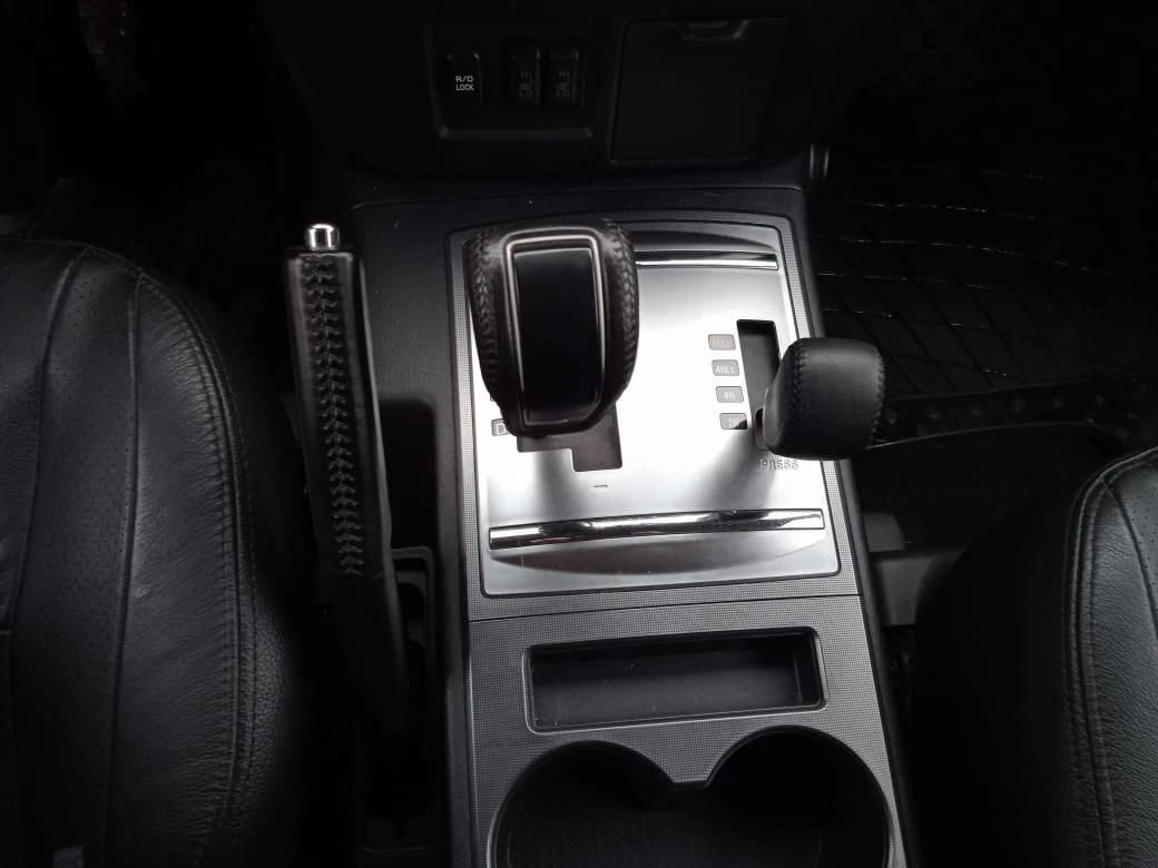 Mitsubishi Pajero, 2012г, полный привод, автомат