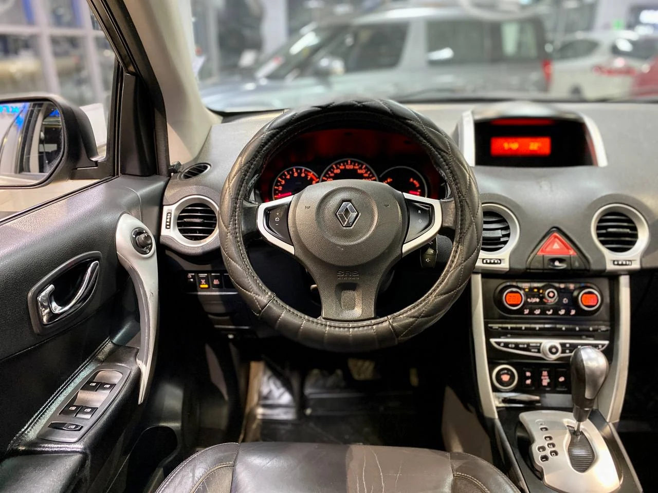 Renault Koleos, 2008г, полный привод, вариатор