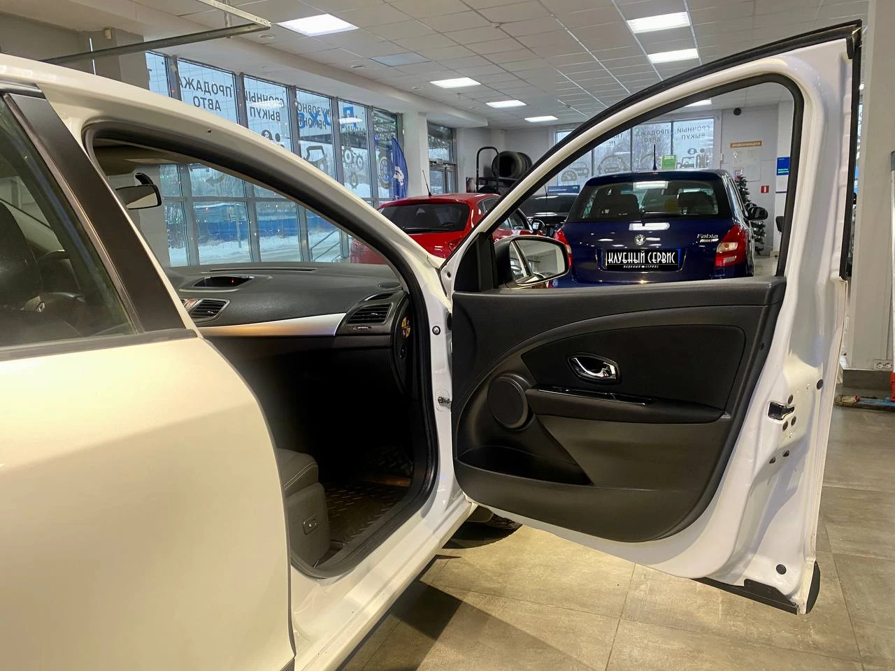 Renault Megane, 2014г, передний привод, механика