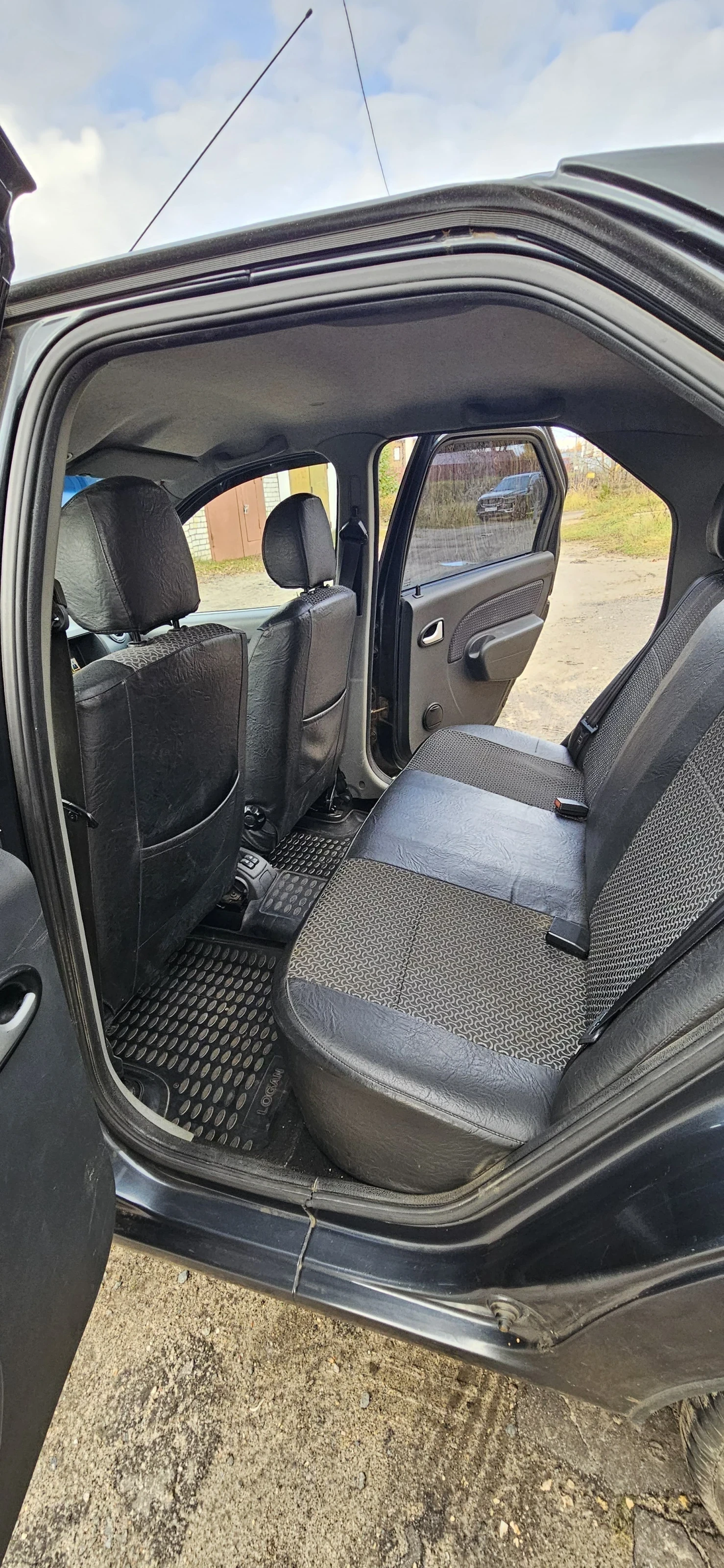 Renault Logan, 2007г, передний привод, механика