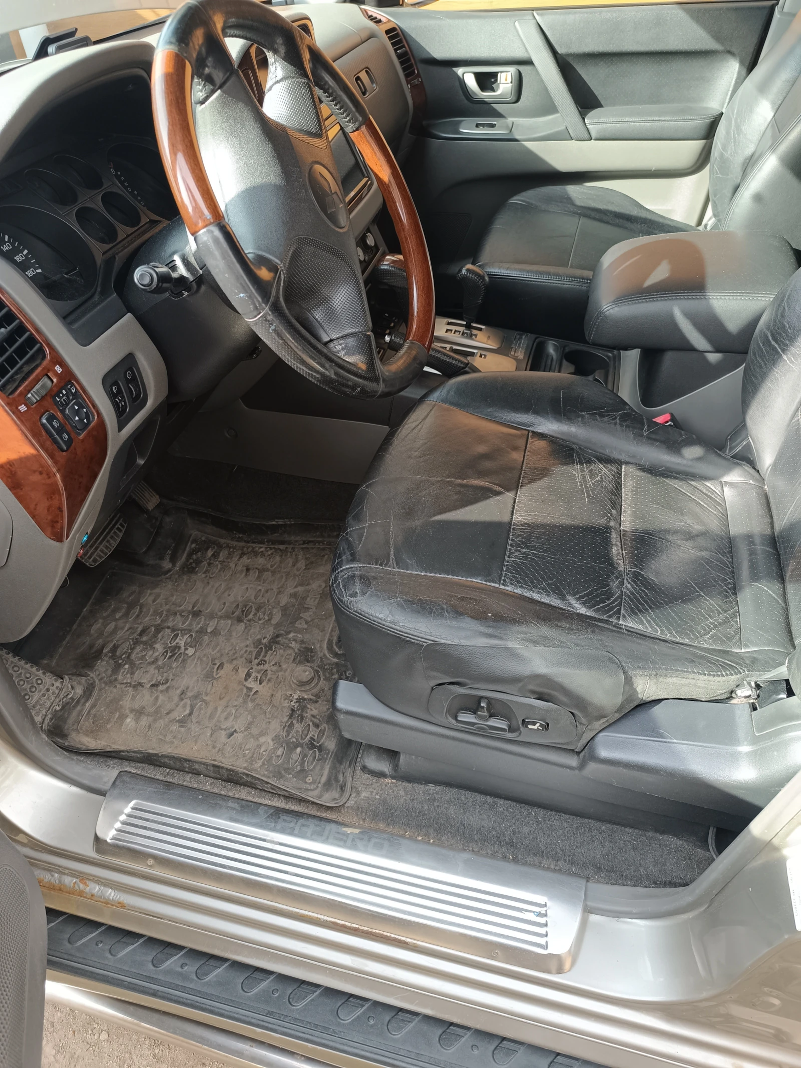 Mitsubishi Pajero, 2004г, полный привод, автомат